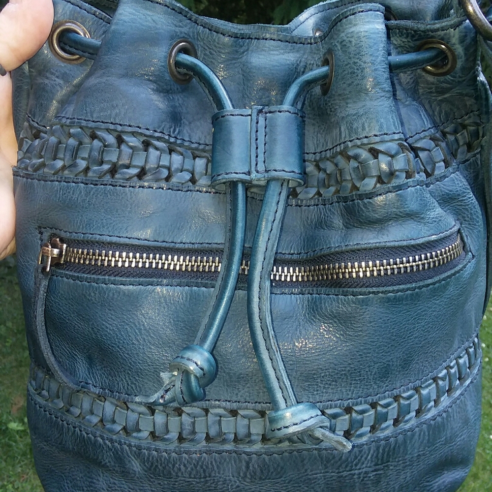 Vilenca  Holland crossbody